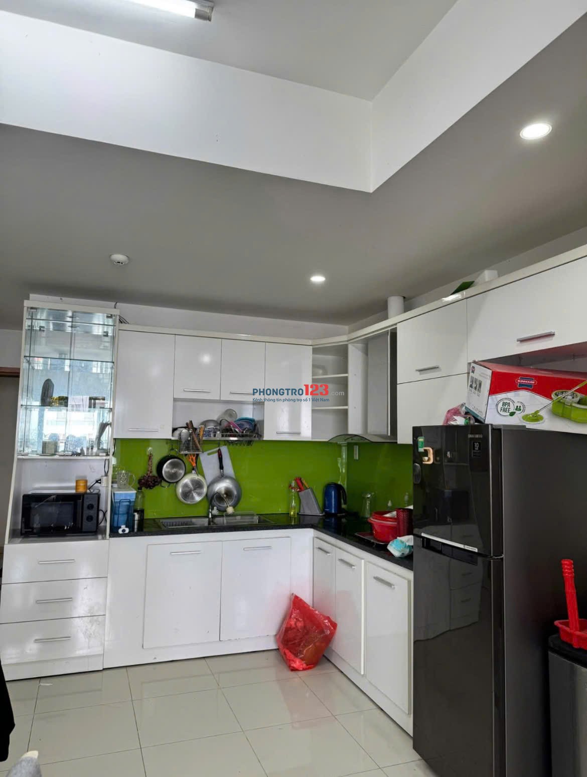 Căn hộ 86m2, 2p ngủ, 2wc,Full Nt - C/c Bàu Cát, p10, Tân Bình chỉ 11tr/th