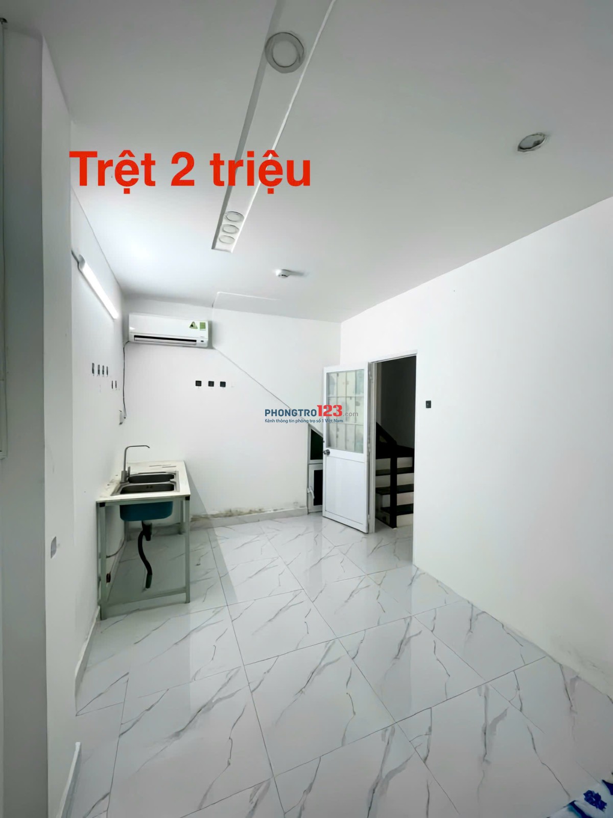 Còn Đúng 2 Phòng Trệt Giá Rẻ 2TR – Chỉ Cần Mang Quần Áo Vào Ở