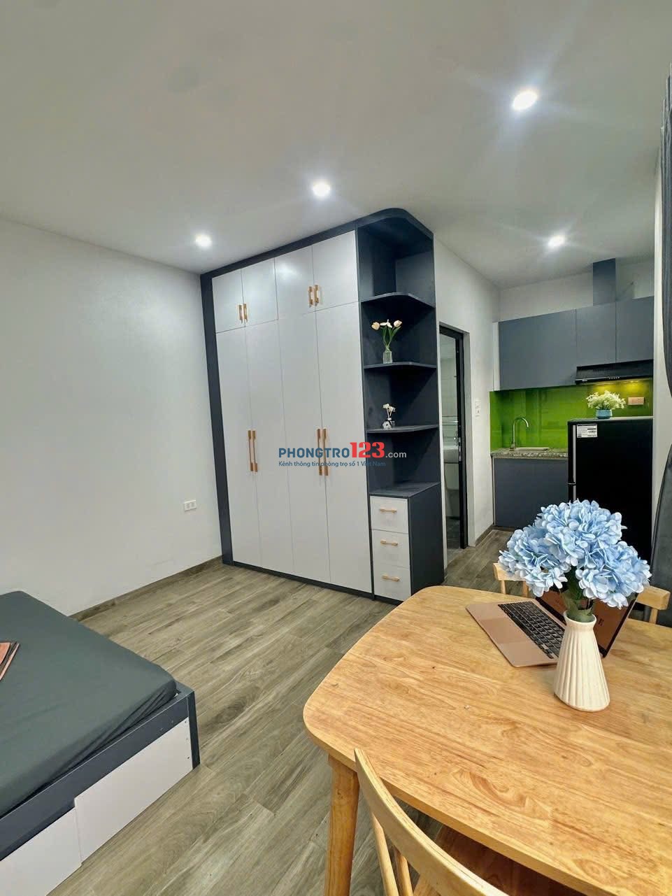 Studio Full Nội Thất Ngay Hàng Xanh, Tiện Sang Q1-Q2, Sát Hutech, UEF, HIU ...
