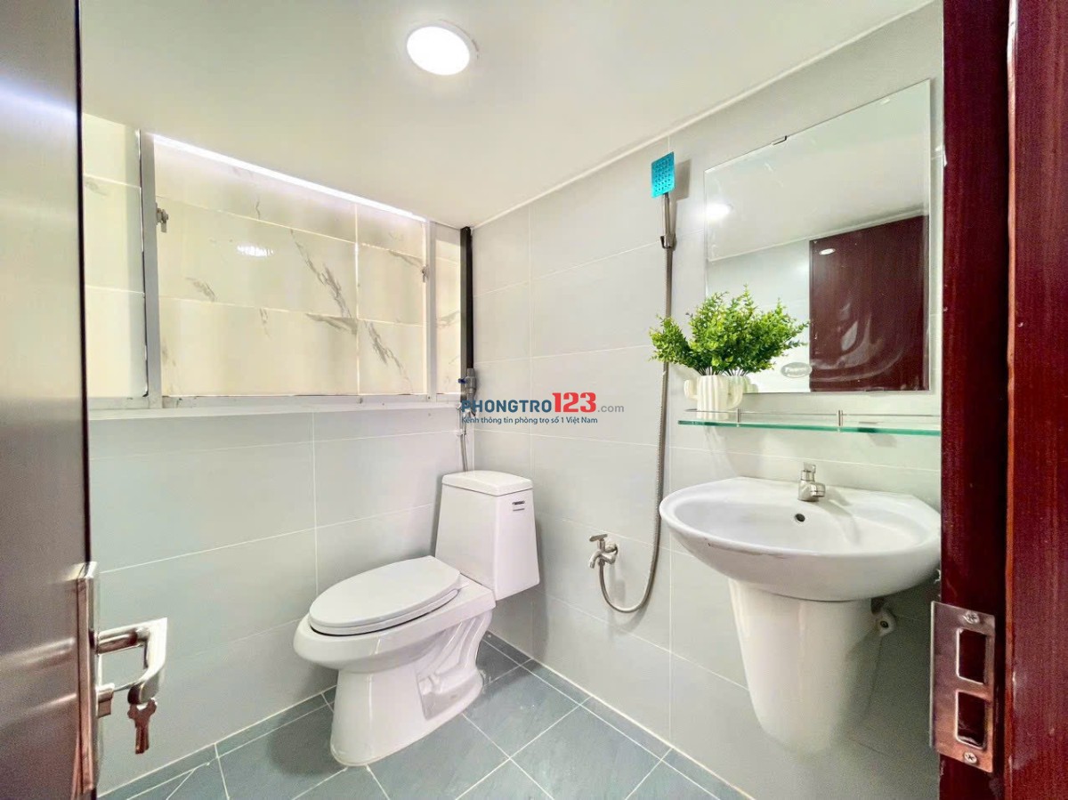 Cho thuê phòng có gác - Nguyễn Tri Phương, Quận 10 - Đối diện ĐH Kinh Tế