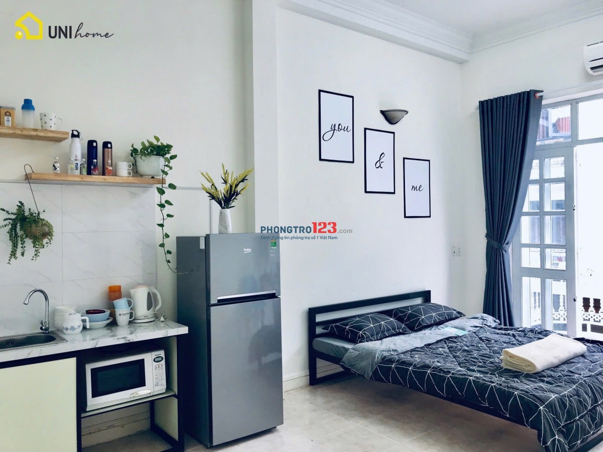 CHO THUÊ PHÒNG CÓ BAN CÔNG – NGAY SÂN BAY TÂN SƠN NHẤT, PICO PLAZA, E-TOWN Hồng Hà, P2