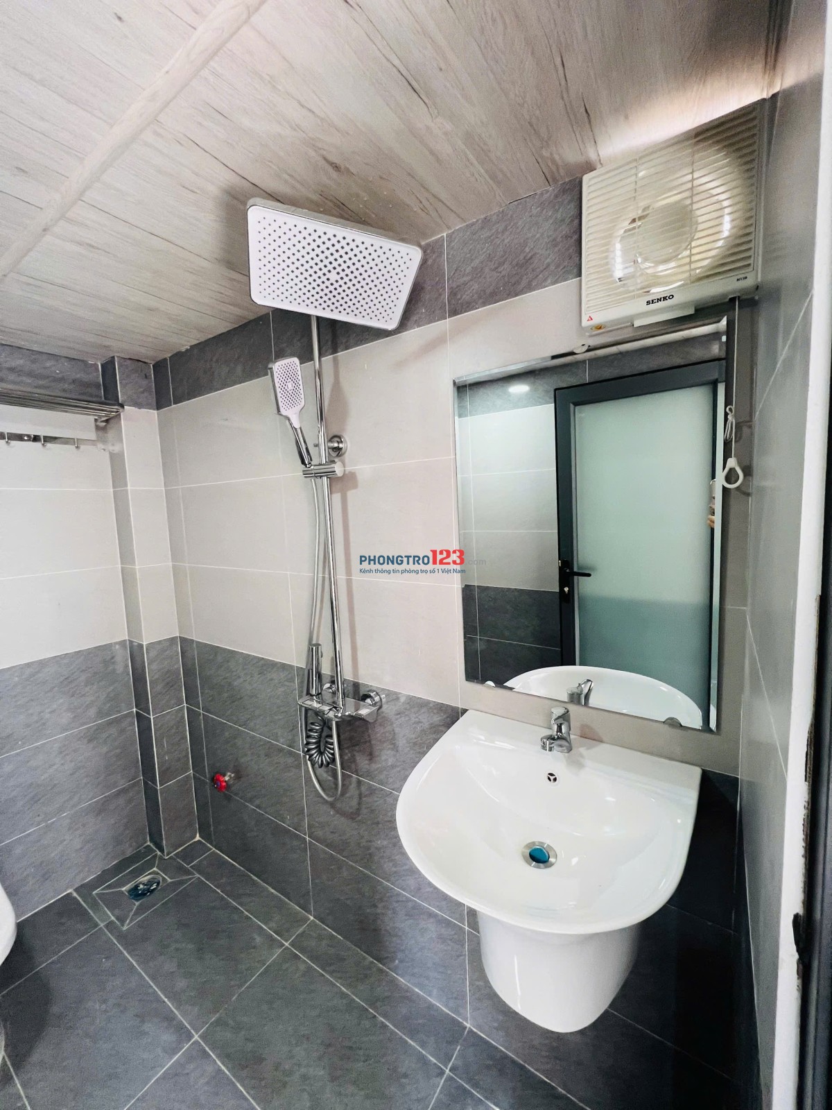 CHỈ CÒN 1 PHÒNG DUY NHẤT. Cực phẩm phòng có gác mới 100% - Full nội thất ngay Nguyễn Duy Trinh