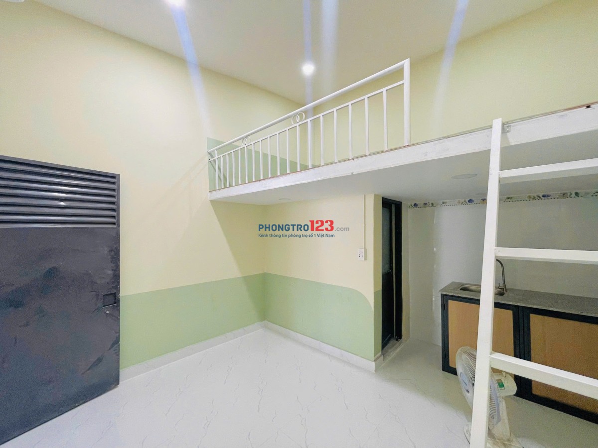 Cho Thuê Phòng Duplex - Nội Thất - Thuận tiện di chuyển các Trường Đại Học Lớn - Ngã Tư Bình Thái