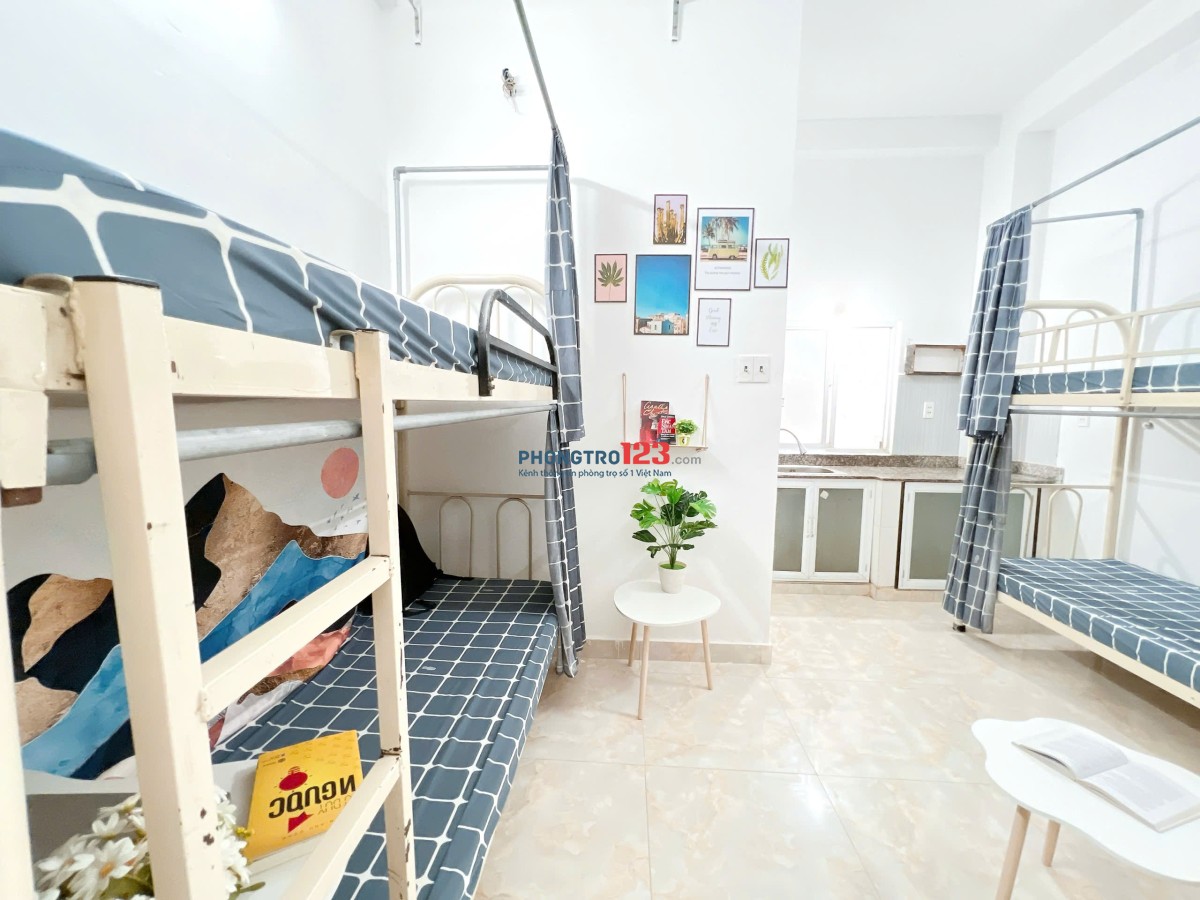 KTX HUỲNH KHUƠNG AN – Gần ĐHCN, Phòng 6 giường, Giá từ 1tr4