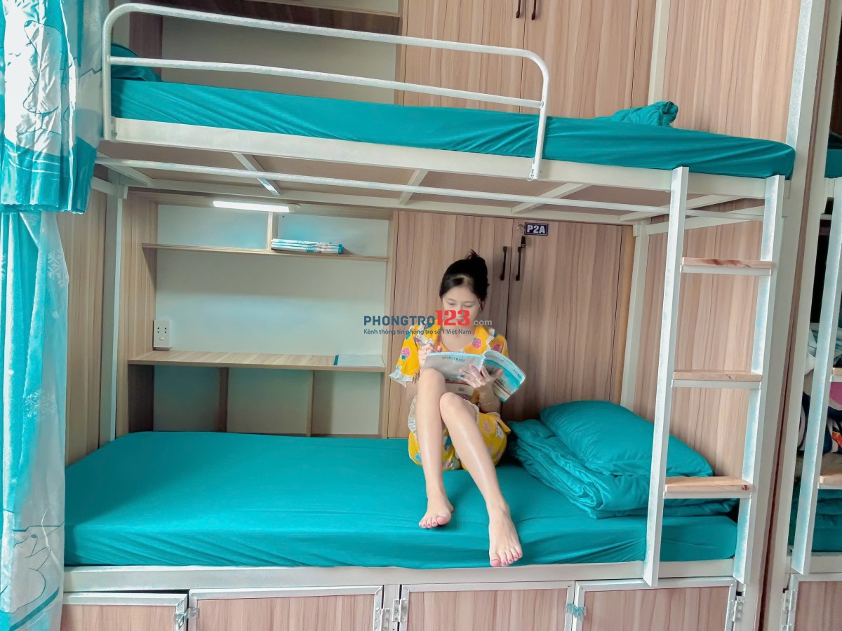 Ký Túc Xá Nữ Gần Ngã Tư Thủ Đức Lê Văn Việt giá từ 1tr4