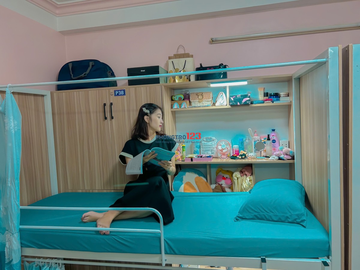 Ký Túc Xá Nữ Gần Ngã Tư Thủ Đức Lê Văn Việt giá từ 1tr4