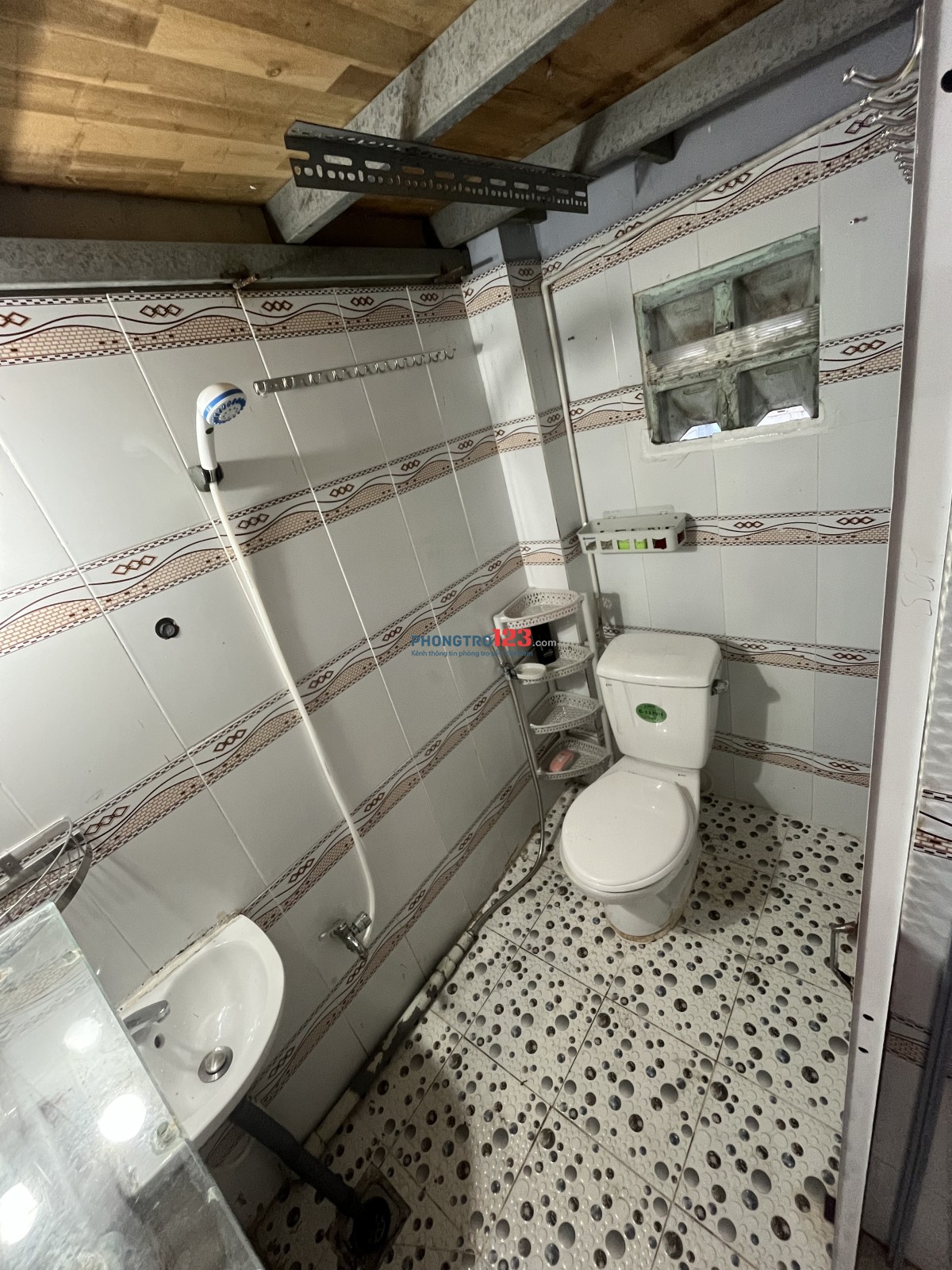 Phòng trọ 25m2 máy lạnh gần AEMALL, gần Bến xe miền tây (từng lầu đều có thoát hiểm 3 hướng)