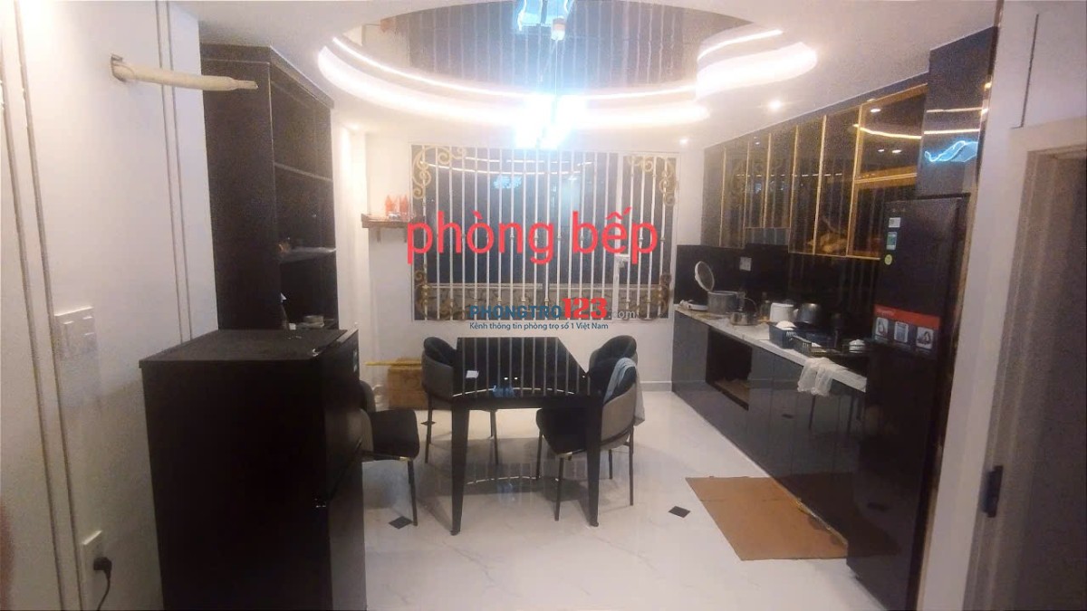 Còn 1 phòng mới xây.Đầy đủ tiện nghi. Cách đại học Công Nghiệp 400m. Đc 118/9 Lê Lợi .p1 .Gò Vấp