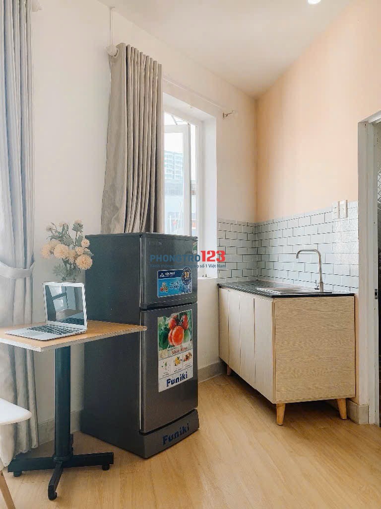Căn hộ xinh full nội thất có ban công đường Tân Thành - Tân Phú gần Aeon tân phú , gần khu trung tâm