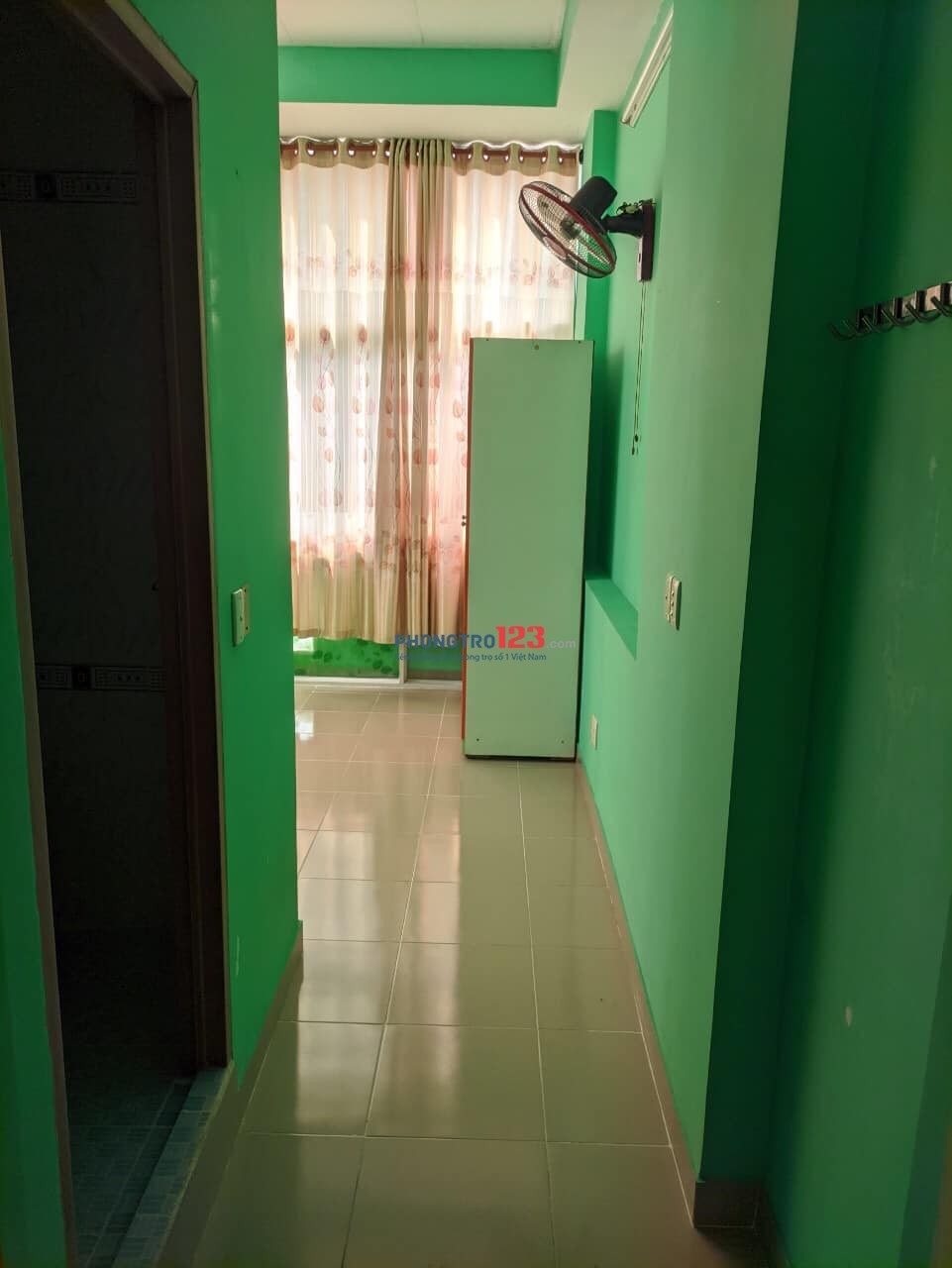 Cho thuê phòng, tiện nghi, tủ lạnh, máy lạnh, tủ quần áo, toilet riêng trong phòng, an ninh