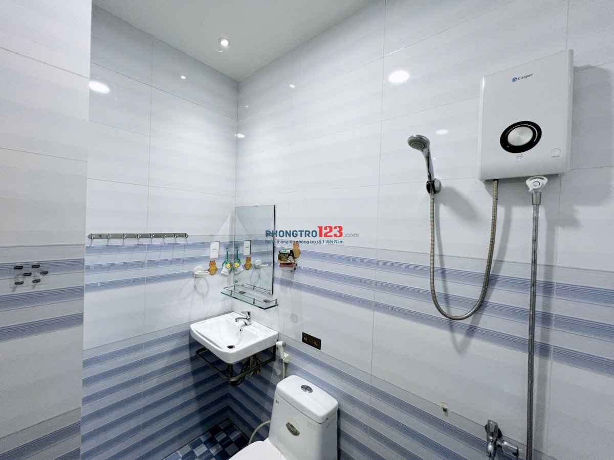 PHÒNG TRỌ 25M2 GẦN ĐH NGOẠI THƯƠNG, GIAO THÔNG VẬN TẢI, HUTECH FULL NỘI THẤT, MỚI, GẦN ĐIỆN BIÊN PHỦ