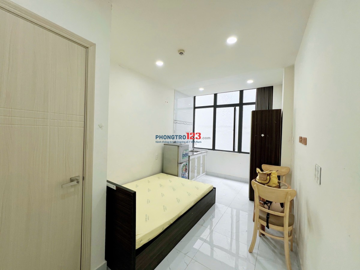 PHÒNG TRỌ 25M2 GẦN ĐH NGOẠI THƯƠNG, GIAO THÔNG VẬN TẢI, HUTECH FULL NỘI THẤT, MỚI, GẦN ĐIỆN BIÊN PHỦ
