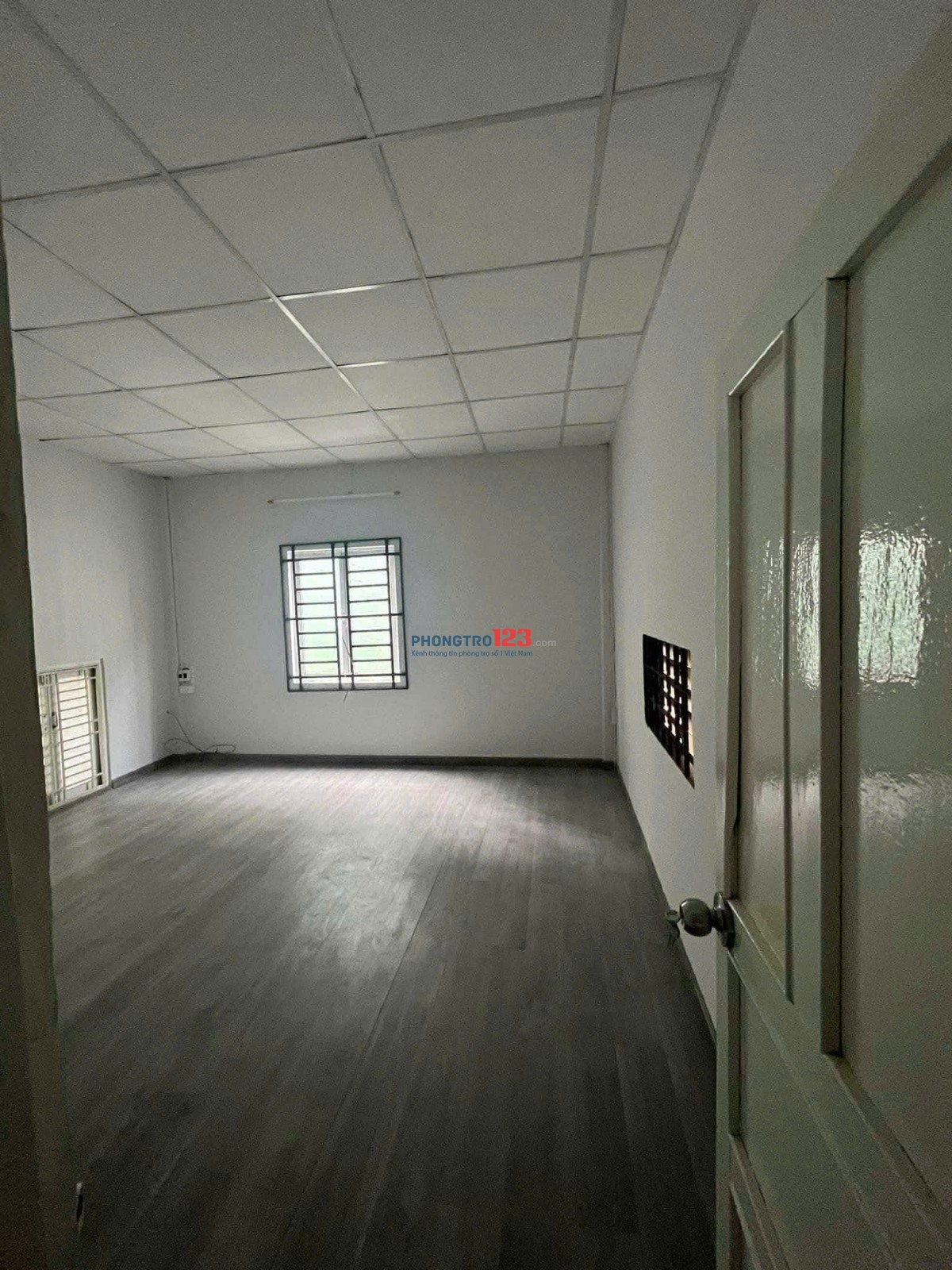 [TÌM NỮ Ở GHÉP – NHÀ NGUYÊN CĂN BÌNH THẠNH- CP ~2TR/THÁNG]