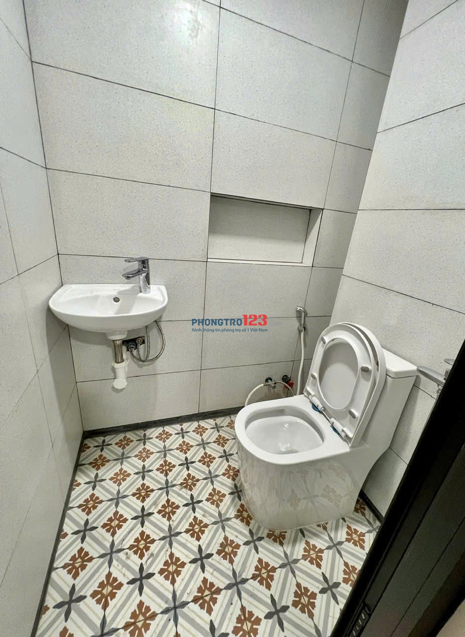 PHÒNG TRỌ CHO THUÊ FULL NỘI THẤT NGAY TÔ HIẾN THÀNH QUẬN 10, GẦN ĐH UEH, HUFLIT, Y DƯỢC, BÁCH KHHSSV