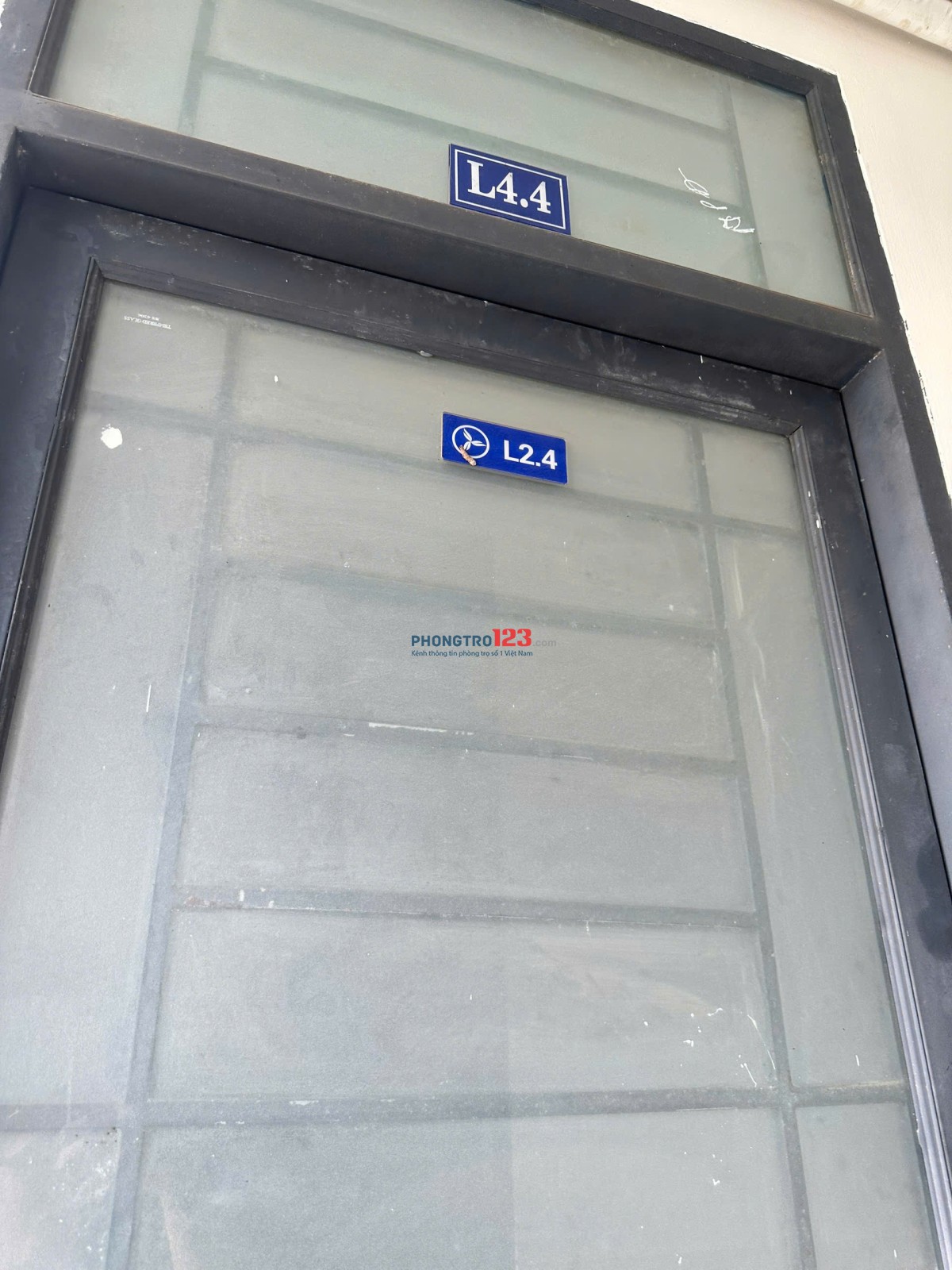 Phòng trọ sát cổng phụ Đại Học Văn Lang đi bộ 1 phút tới trường Nguyễn Thái Sơn p5 Gò Vấp