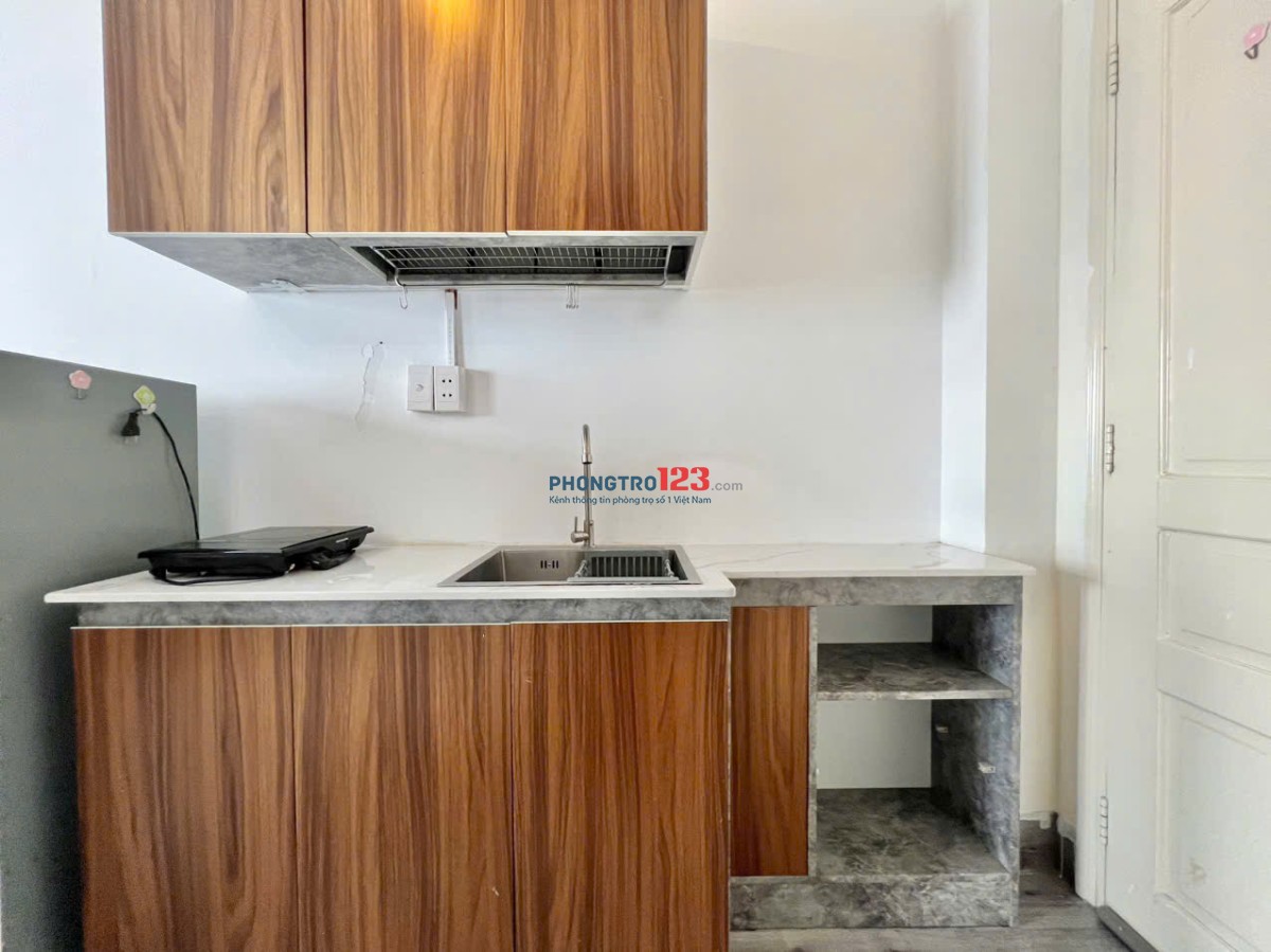 PHÒNG TRỌ FULL NT CỬA SỔ LỚN CÓ MÁY GIẶT RIÊNG Ở BÌNH THẠNH GẦN ĐẠI HỌC VĂN LANG-LH: 0334998413