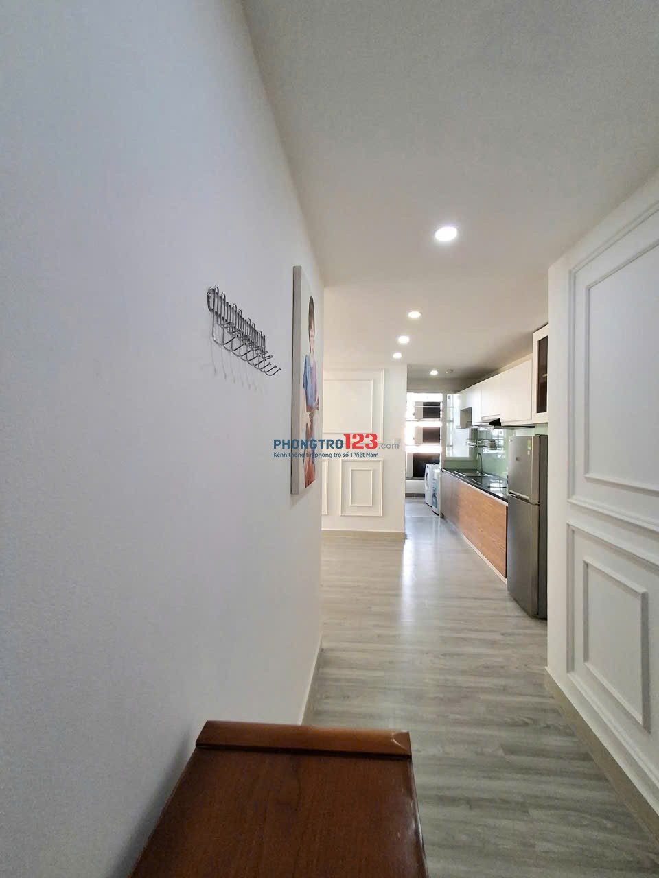 Chung cư Carillon 3, Hoàng Hoa Thám, TB: 65m2, 2p ngủ, nội thất, 12triệu