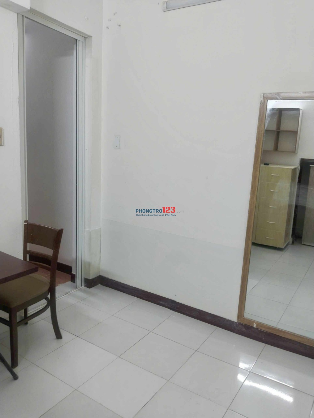 Cho thuê phòng hẻm 195 điện biên phủ phường 2 ( 15 cũ) Bình thạnh