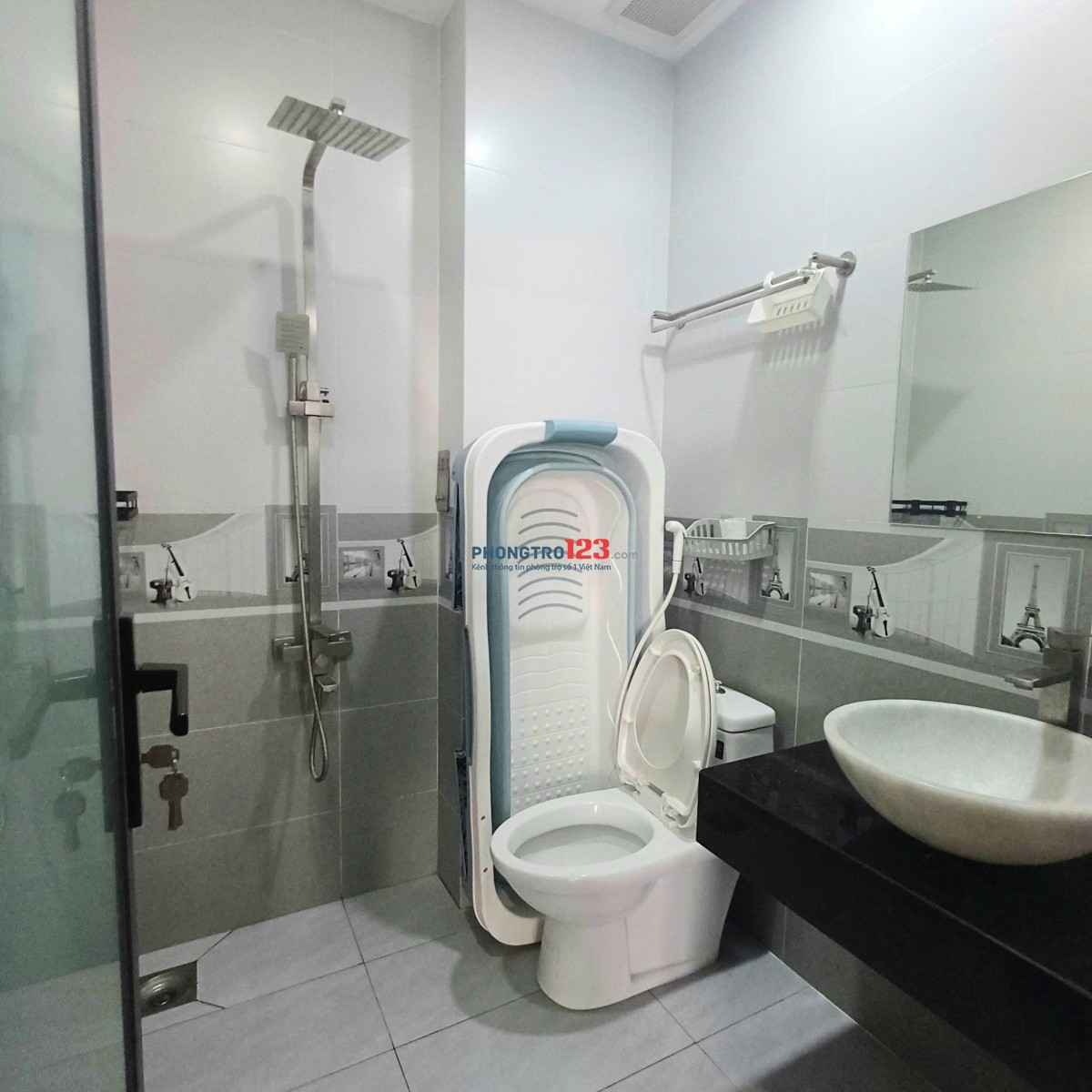 Căn Hộ 1PN Tách Bếp , Ban Công 40m2. Có Dọn Phòng, Thang Máy, Máy Giặt Riêng, Nơ Trang Long