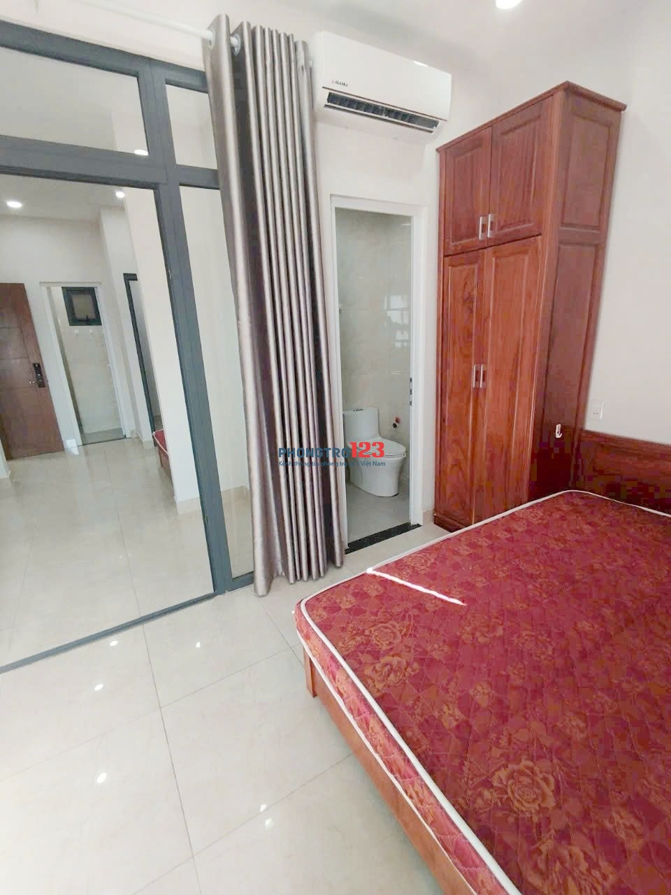 Cho thuê căn 2 phòng ngủ 2wc full nội thất rộng 50m2. Đường Tám Danh. P4. Q8