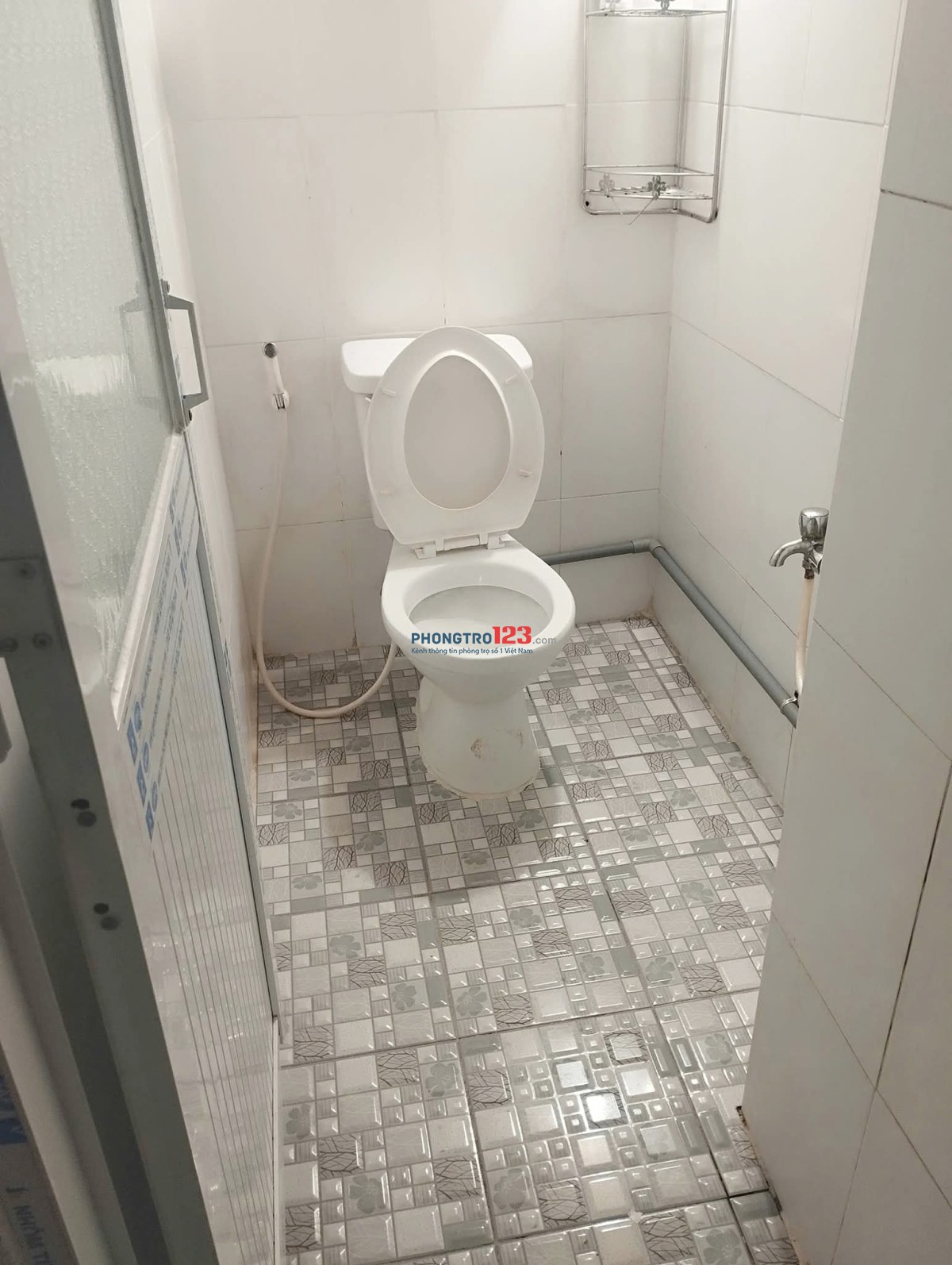 Phòng máy lạnh có gác 2,6 triệu. Có Hỗ trợ cọc. Đường Số 6. P4. Q8