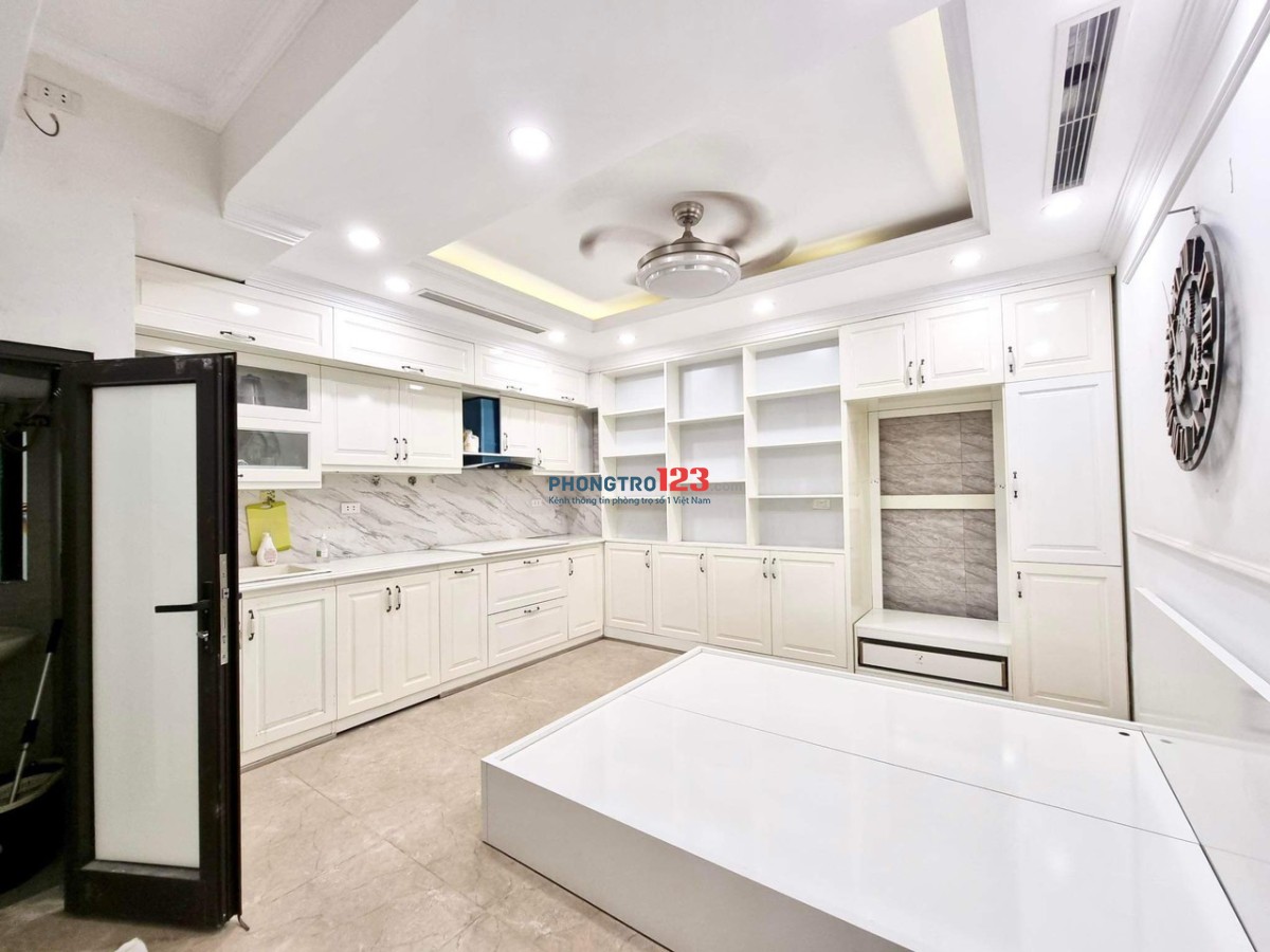 Cho thuê CCMN Full đồ 376 Khương Đình - gần Five Star, DH Thăng Long