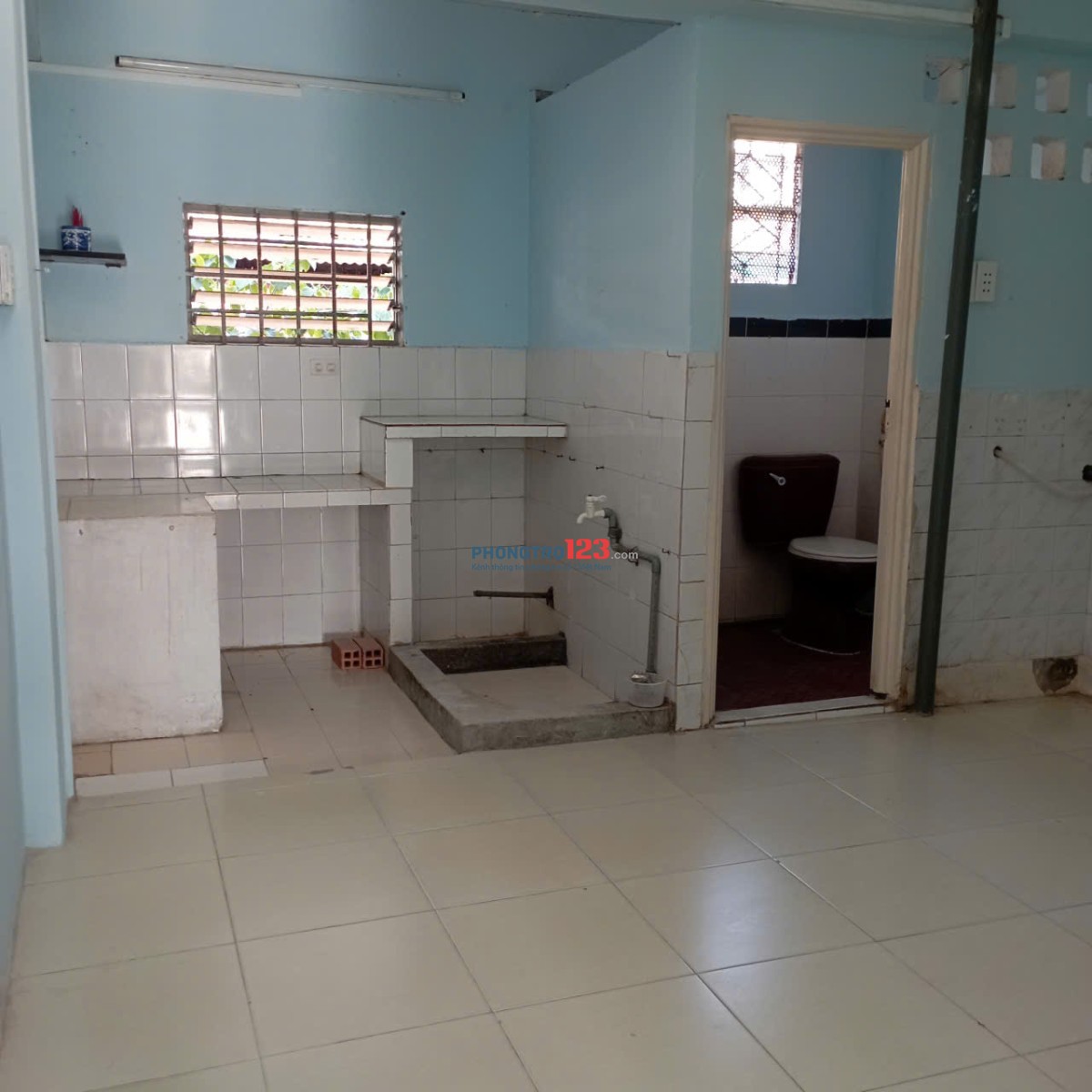 Cho Thuê nhà chính chủ Chung cư Ngô Gia Tự Quận 10, ngay trung tâm chợ, ăn uống, BV, trường học