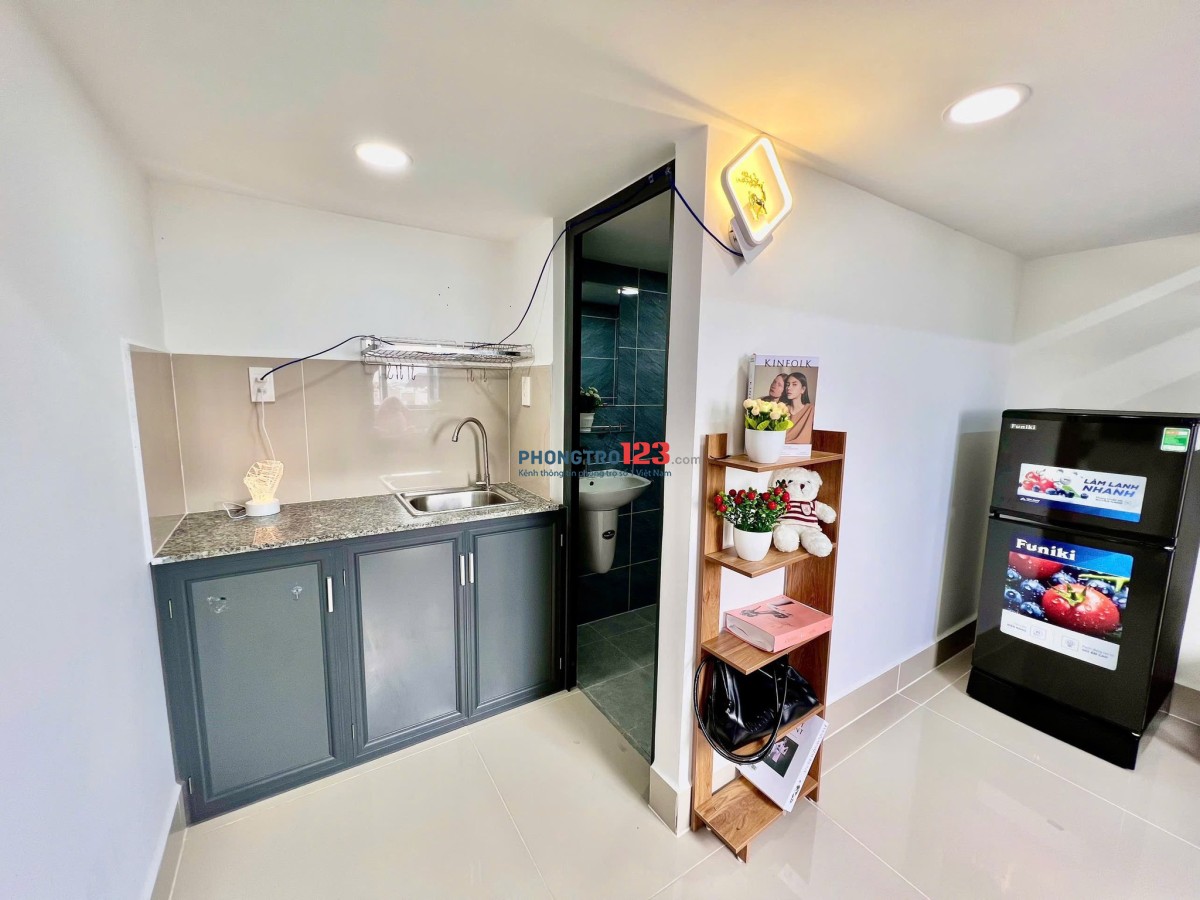 Phòng Trọ Gía sinh viên chỉ 3tr5 ở P13 Quận Tân Bình