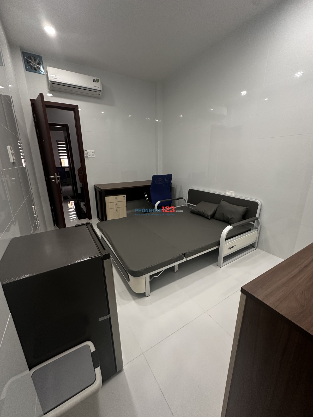Phọng trọ full nội thất chính chủ cho thuê tại trung tâm Quận 3