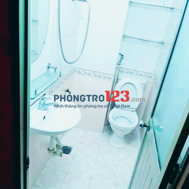 Cho Thuê Phòng Q10, rộng rãi thoải mái,.tầng trệt.fuff nội thất kệ bếp tolet riêng.3tr3