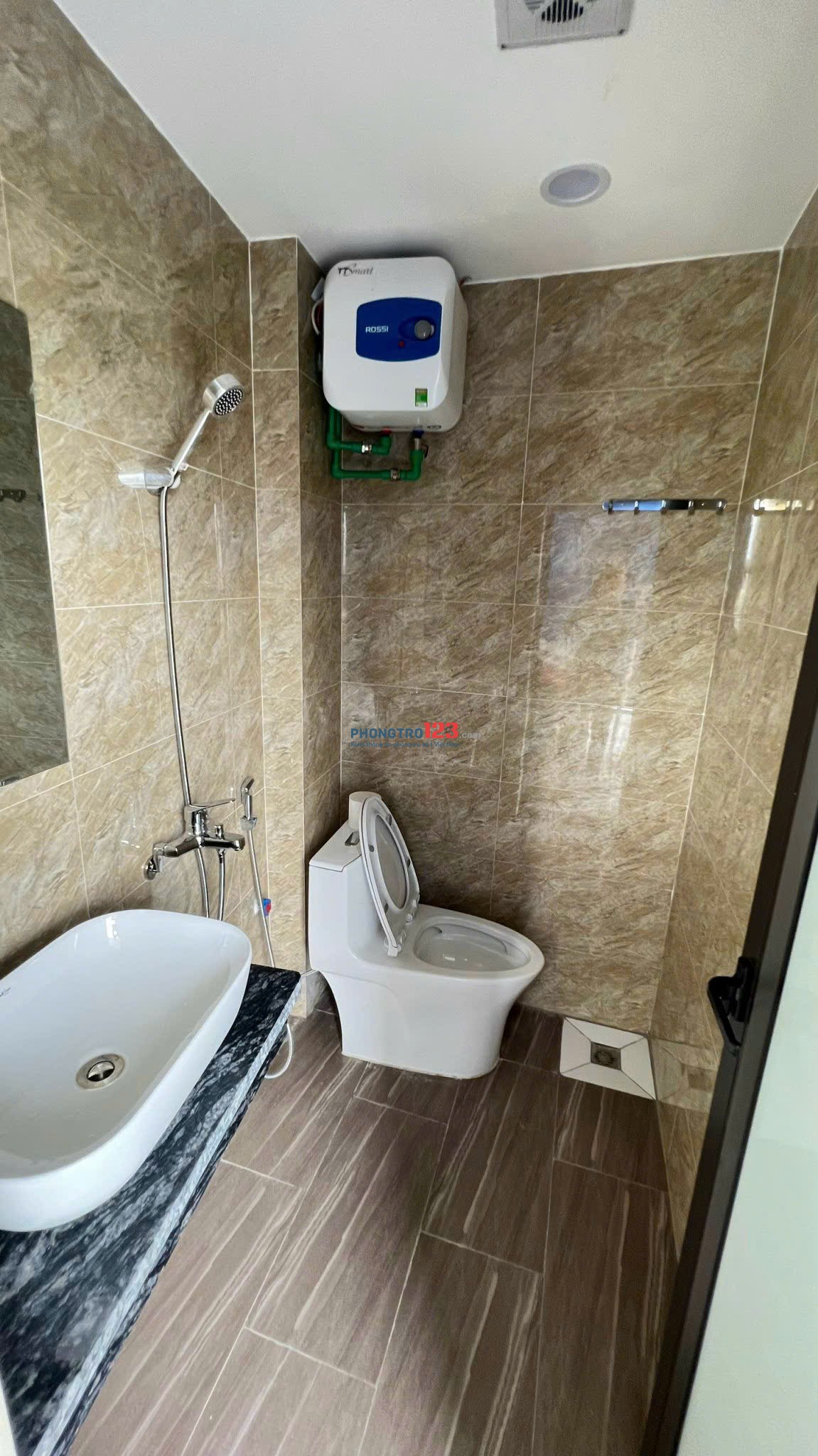 Cho thuê phòng trọ cao cấp Hồ Tùng Mậu, tiện nghi hiện đại, giá 4,5 triệu/tháng