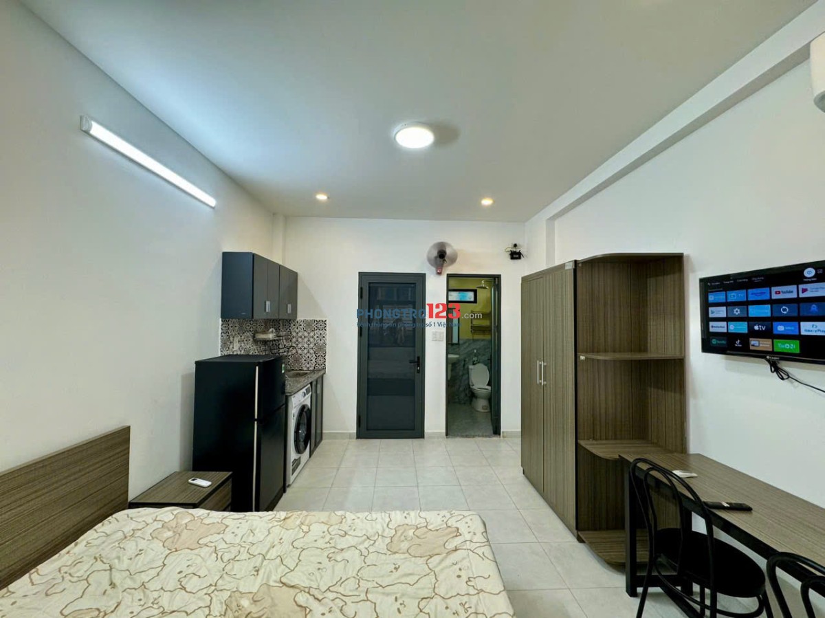 PHÒNG TRỌ – CỬA SỔ LỚN – FULL NỘI THẤT – ĐƯỜNG 3/2 QUẬN 10 gần VẠN HẠNH MALL, ĐH UEH, Y DƯỢC, HOASEN