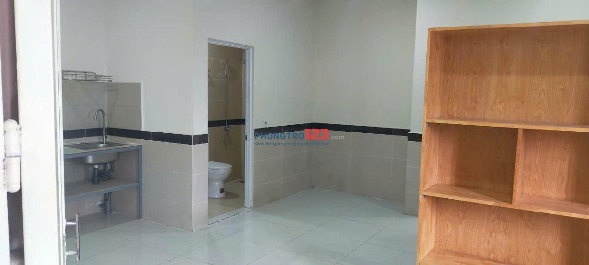 Chính chủ cho thuê căn hộ lớn rộng 40m2, phường An Khánh, TP Thủ Đức, giá 6tr6/tháng