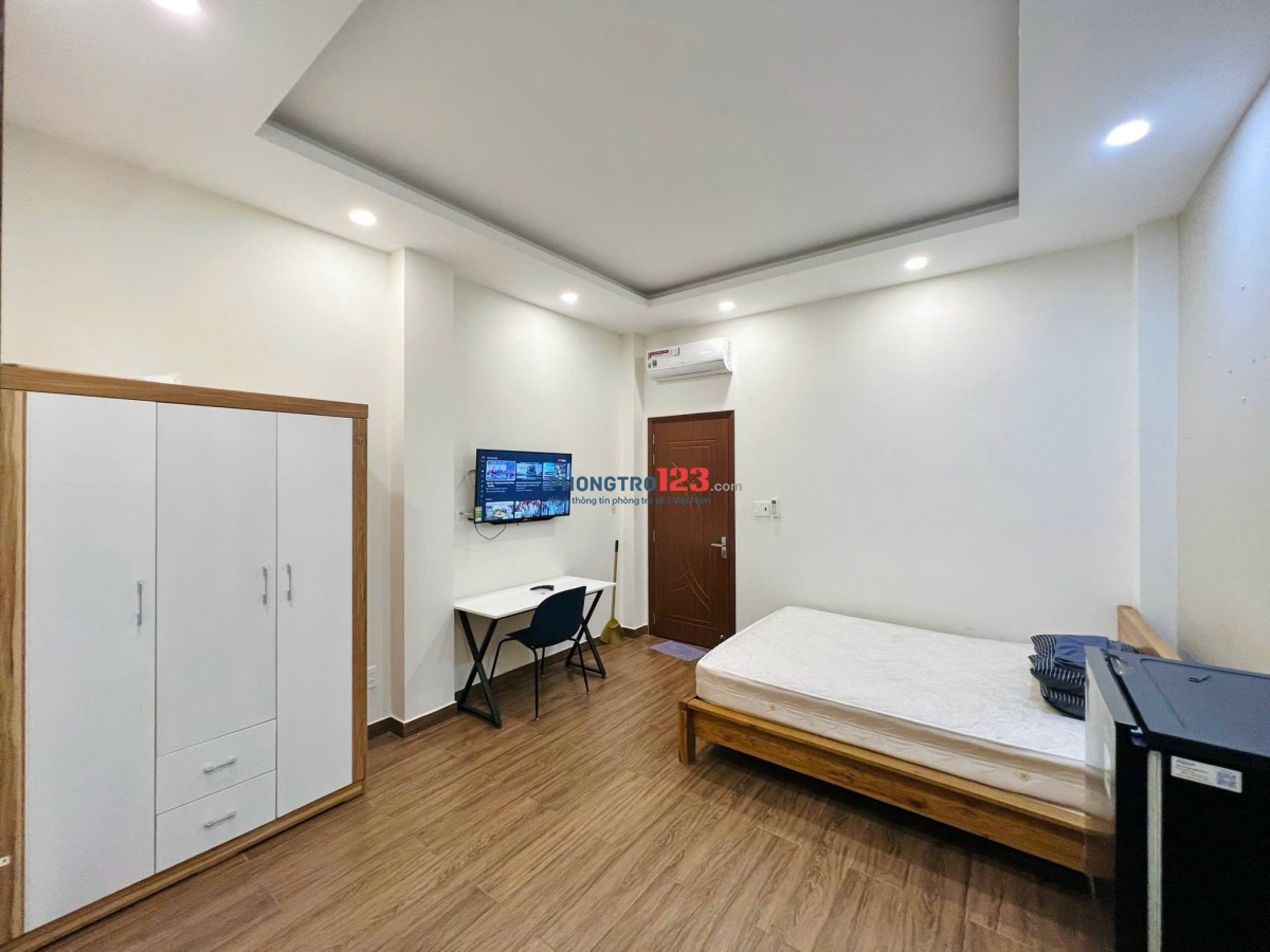 CHO THUÊ PHÒNG TRỌ FULL NỘI THẤT RỘNG 36m2 Ở BÌNH THẠNH GẦN ĐẠI HỌC HUTECH,HIU,UEF-LH: 0334998413