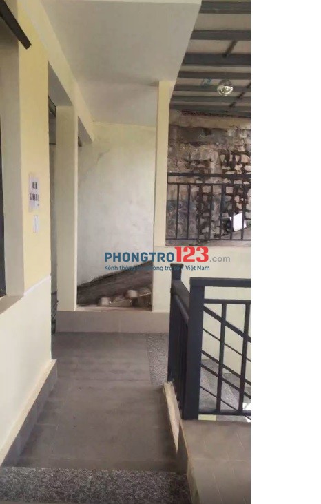 Cho thuê phòng ở trọ tháng, vị trí: bên Đôi Dép-Prenn phòng khép kín sạch thoáng giá rẻ, 0978526548