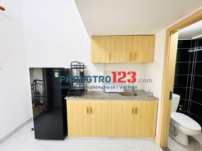 DUPLEX NGAY TRƯỜNG VĂN LANG - BAN CÔNG