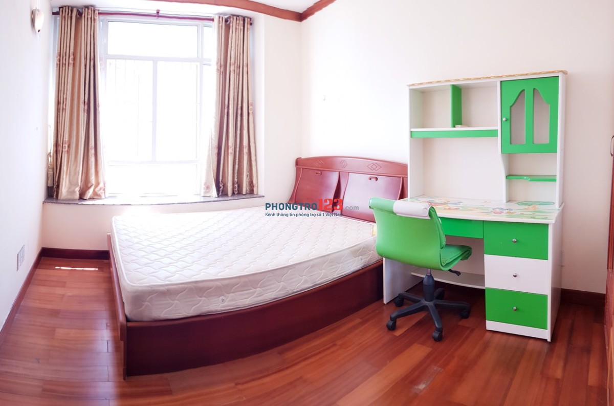 P gân ĐH Tôn Đức Thắng 3,7 tr giảm còn 3.3 tr full NT trong chung cư cao cấp, siêu thị, hồ bơi