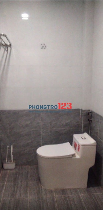 Cho thuê phòng ở trọ tháng, vị trí: bên Đôi Dép-Prenn phòng khép kín sạch thoáng giá rẻ, 0978526548