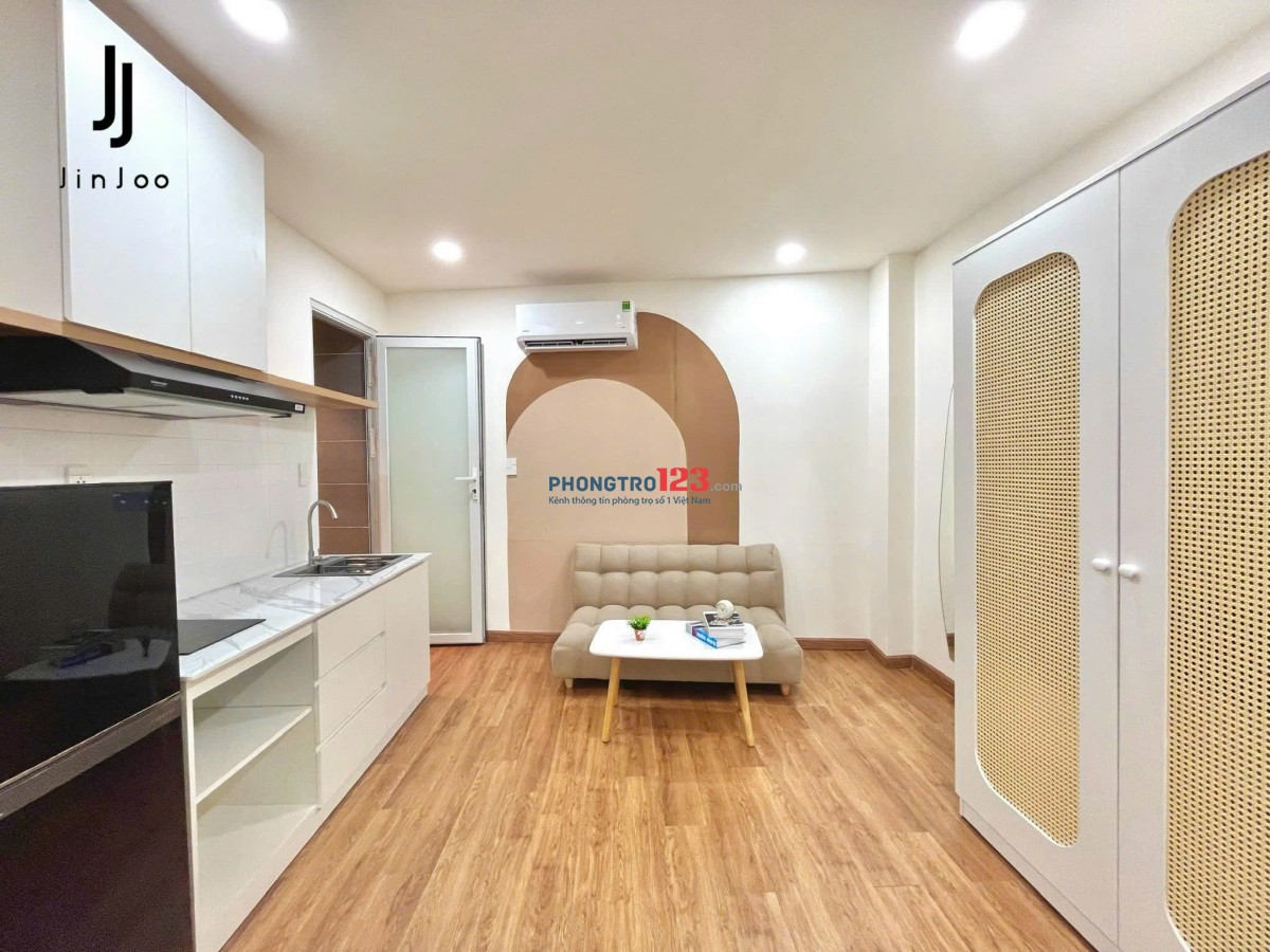Hệ thống căn hộ thiết kế trẻ trung ngay Vòng Xoay Lăng Gia Cả Quận Tân Bình
