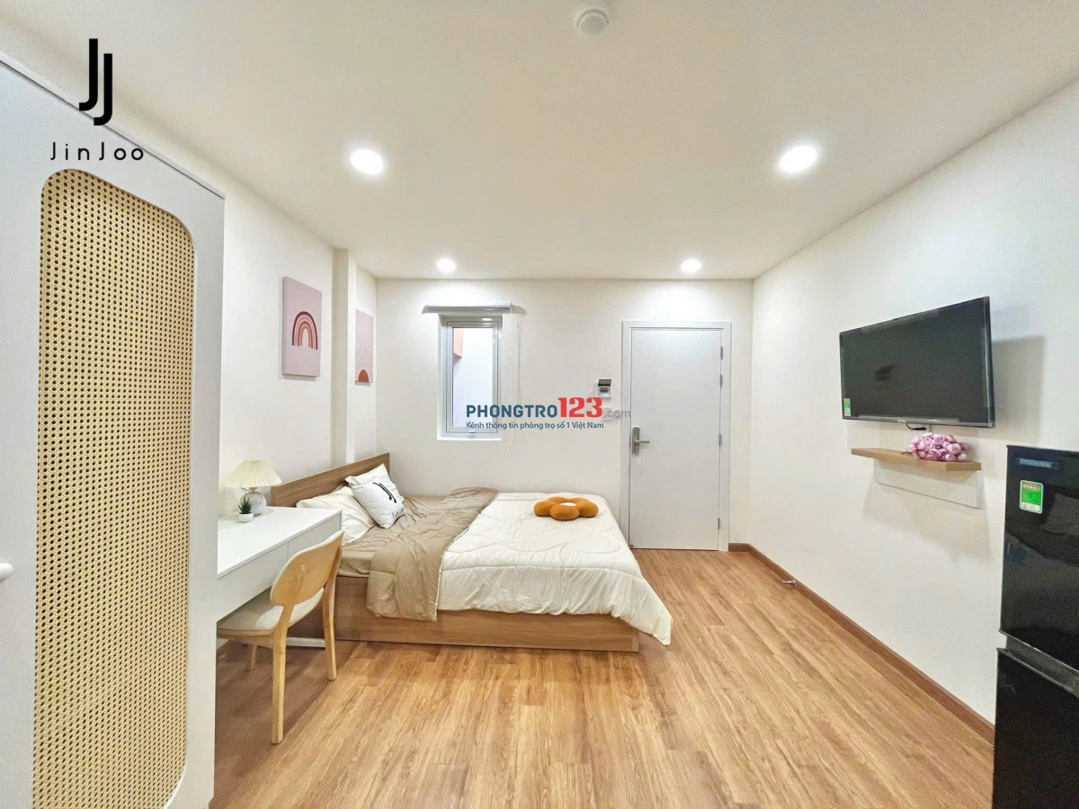 Hệ thống căn hộ thiết kế trẻ trung ngay Vòng Xoay Lăng Gia Cả Quận Tân Bình