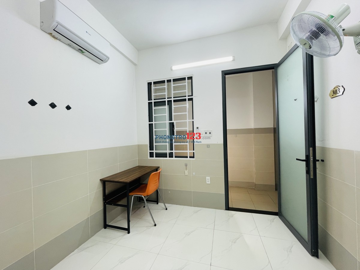 Duplex gác cao 1m6- cc mini có thang máy, máy lạnh, máy giặt chung- cửa vân tay- hầm xe