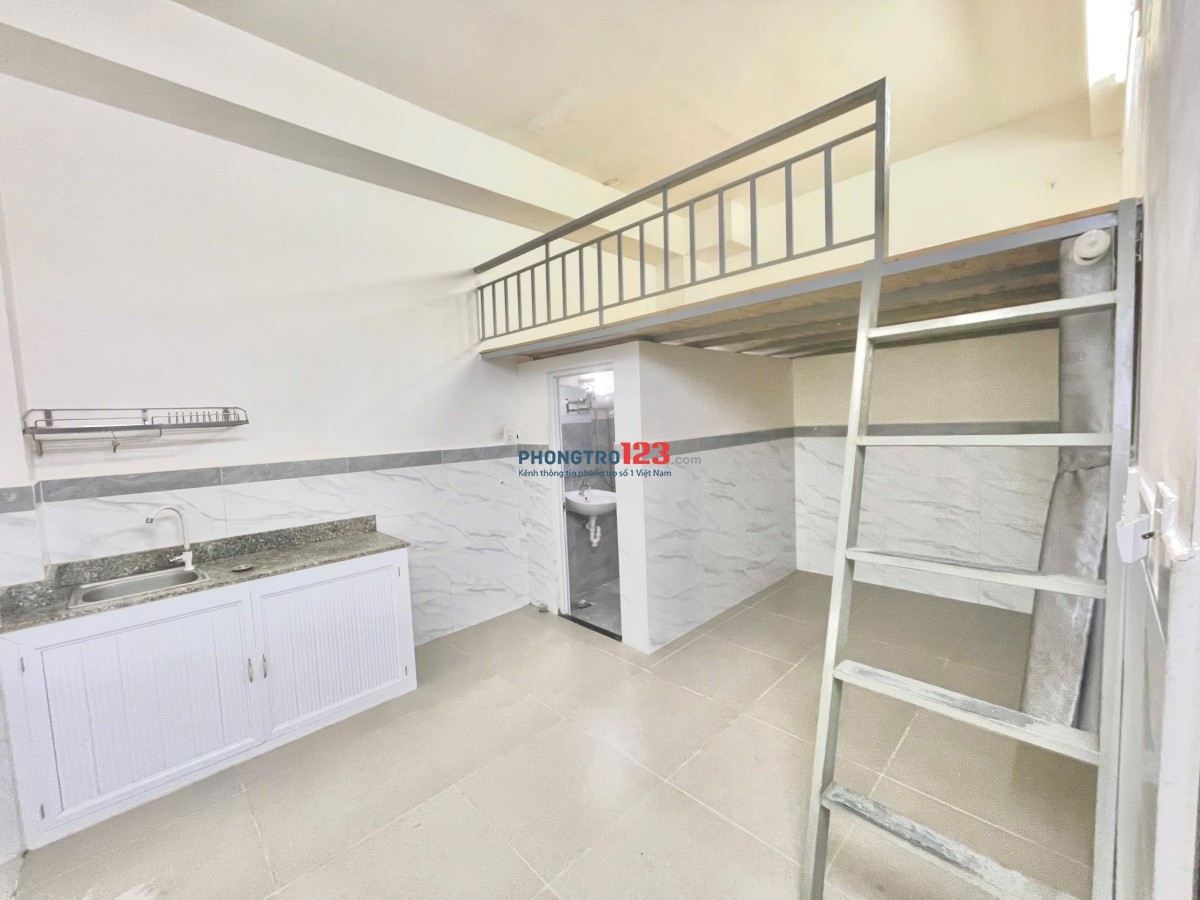 PHÒNG TRỌ THANG MÁY RỘNG 30M2 ĐI BỘ IUH CS2
