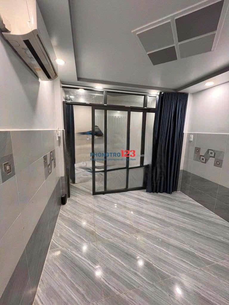 Ở ghép trong nhà nguyên căn quận 10