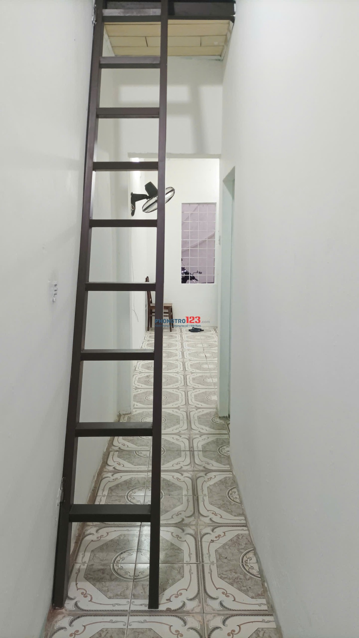 Cho thuê nhà riêng 2 tầng, có gác lửng tại Vương Thừa Vũ, Hà Nội