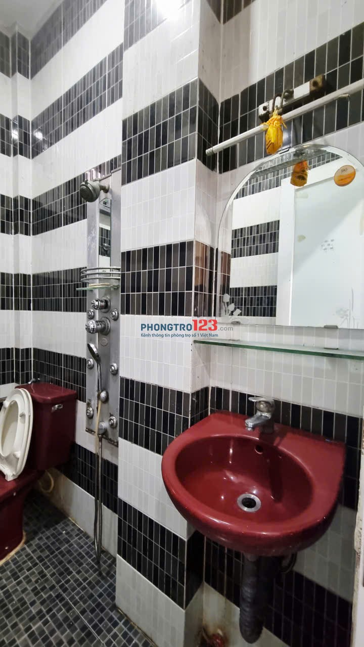 Cho Thuê Phòng Duplex Tách Bếp , 2 Chỗ Ngủ 40m2, Trường Sa. Chỉ Tính Điện Và Nước, Gần ĐH UEF