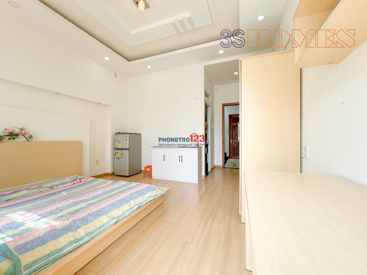 Phòng ban công - full đồ tại Tân bình siêu rẻ