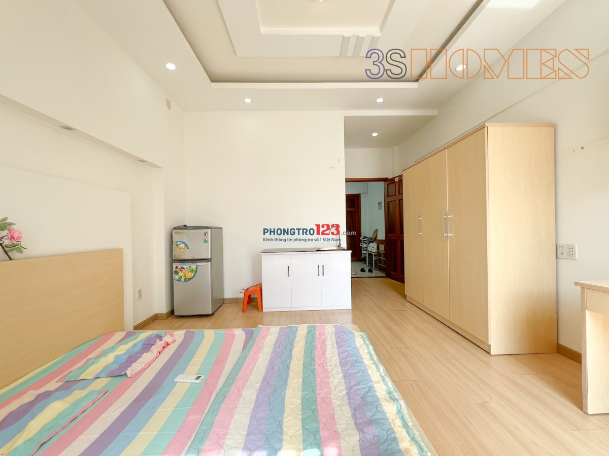 Phòng ban công - full đồ tại Tân bình siêu rẻ