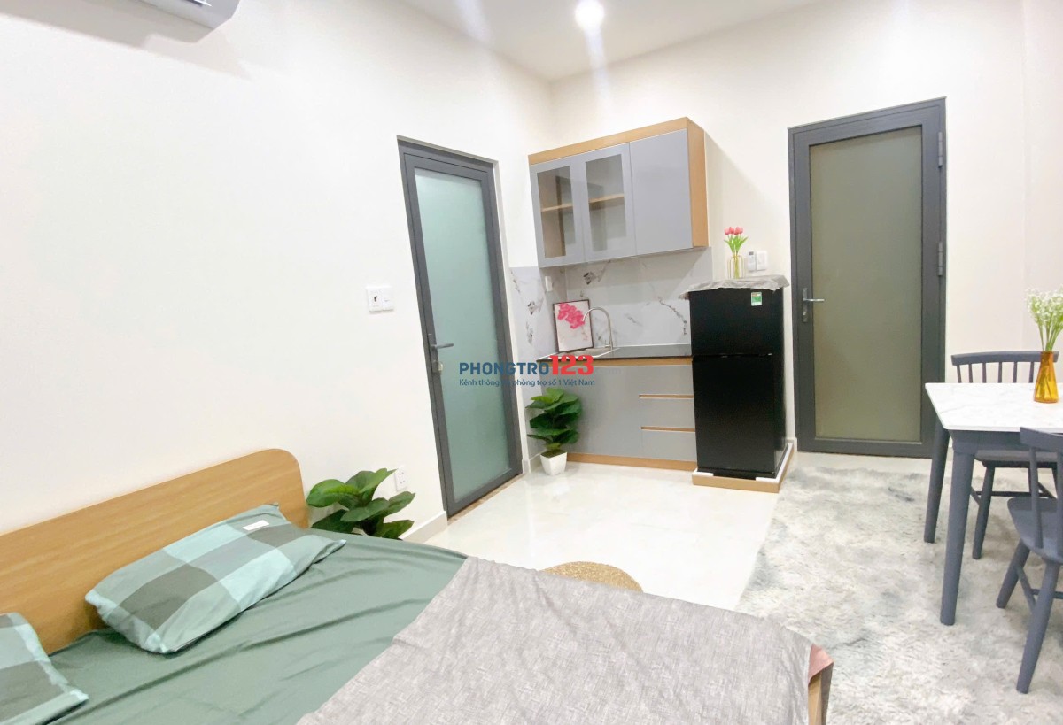 STUDIO FULL NỘI THẤT CỬA SỔ THOÁNG MÁT NGAY ĐH VĂN HIẾN