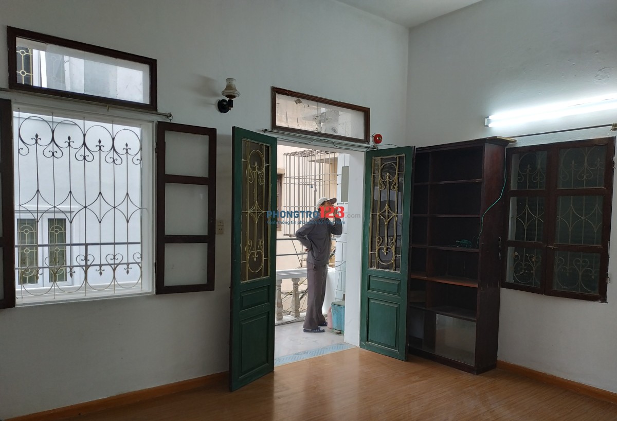 Cho thuê tầng 2 & tầng 3, 80m2, lối đi riêng, gia đình, nhóm sinh viên nữ
