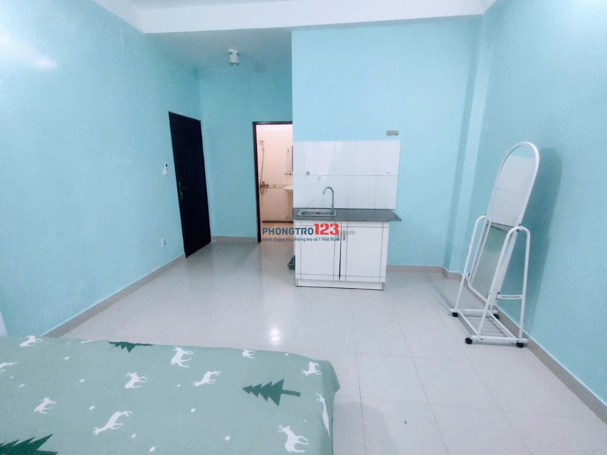 CHO THUÊ TRỌ DẠNG CHDV STUDIO CỬA SỔ TRỜI _ FULL NT _ NGAY VÒNG XOAY CÔNG TRƯỜNG DÂN CHỦ, GẦN UEH